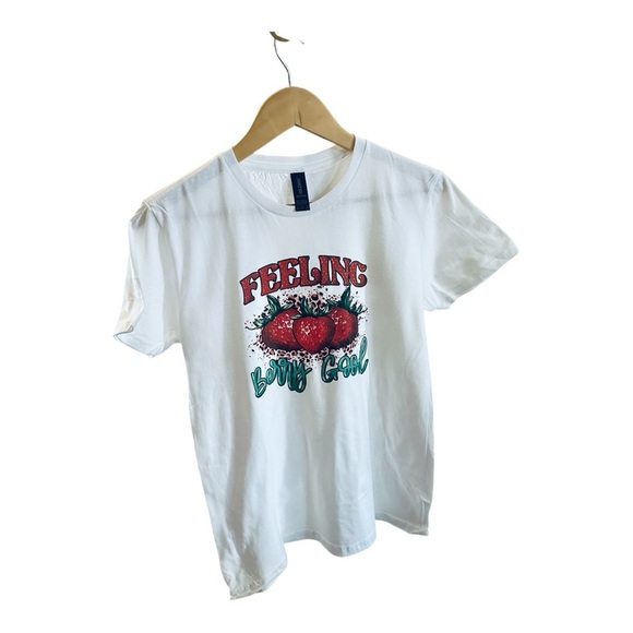 Hand-Pressed made "Feeling Berry Good" Graphic Tee - Size L, New - Picture 5 of 7